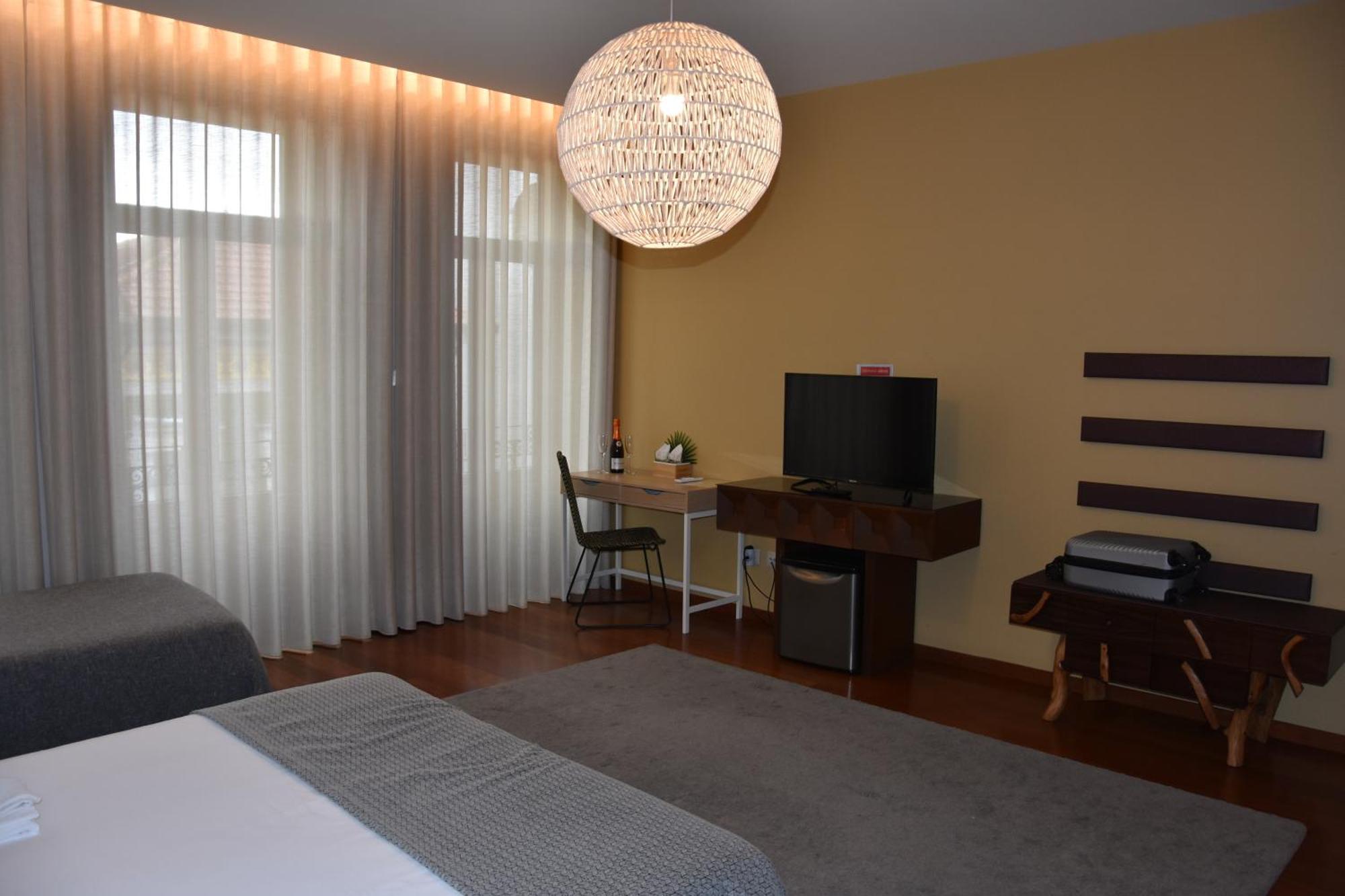 Gr Suites Porto Luaran gambar