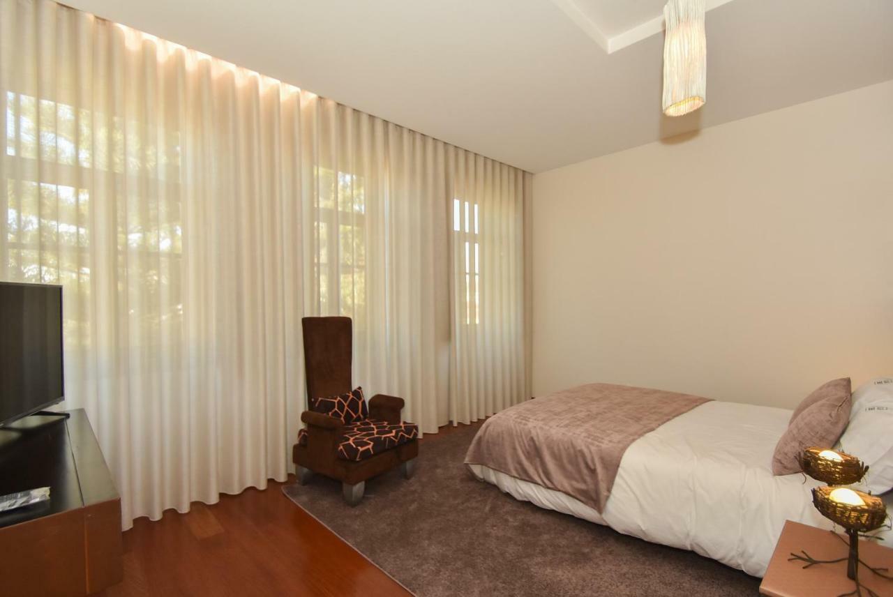 Gr Suites Porto Luaran gambar