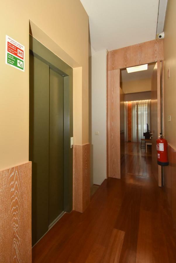 Gr Suites Porto Luaran gambar
