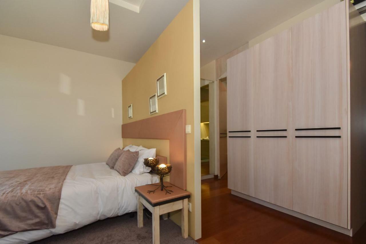 Gr Suites Porto Luaran gambar